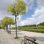Ξενοδοχείο Park & 3*