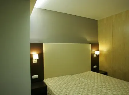Park & 3* ליסבון