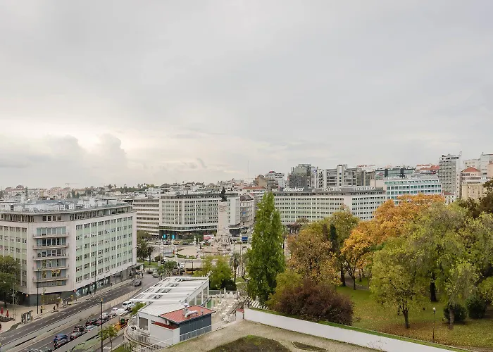 Park & Готель Лісабон