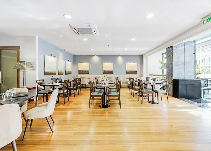 Park & Готель 3*