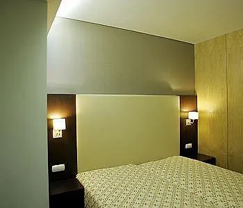 Park & 3*